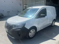 Usata Nissan Townstar 131 CV (96 kW) 2023 Bianco Furgone