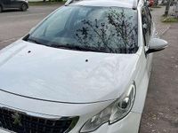 Usata Peugeot 2008 Active 82 CV (60 kW) 2016 Bianco SUV