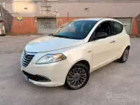 Usata Lancia Ypsilon Gold 69 CV (50 kW) 2013 Bianco Utilitaria
