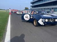 Usata Alfa Romeo 1750 238 CV (175 kW) 1969 Blu/azzurro Berlina