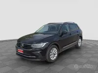 Usata VW Tiguan Life 150 CV (110 kW) 2023 Nero profondo SUV