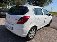 Usata Opel Corsa Club 75 CV (55 kW) 2008 Bianco Utilitaria