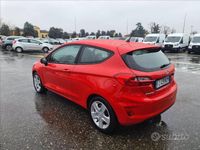 Usata Ford Fiesta 70 CV (51 kW) 2017 Rosso Berlina