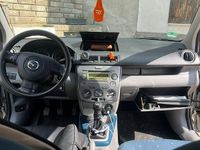 Usata Mazda 2 75 CV (55 kW) 2004 Grigio Utilitaria