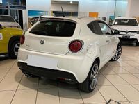 Usata Alfa Romeo MiTo Distinctive 95 CV (69 kW) 2010 Bianco Utilitaria