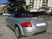 Usata Audi TT Roadster 179 CV (131 kW) 2002 Grigio Cabrio