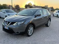 Usata Nissan Qashqai Tekna 110 CV (80 kW) 2015 Grigio SUV