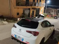 Usata Alfa Romeo Giulietta Quadrifoglio Verde 140 CV (102 kW) 2012 Bianco Utilitaria