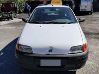 Usata Fiat Punto 54 CV (39 kW) 1998 Bianco Utilitaria