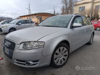 usata Audi A4 A4 2.0 16V FSI cat Avant