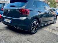 Usata VW Polo Comfortline 95 CV (69 kW) 2018 Grigio Utilitaria