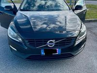 Usata Volvo V60 2016 Nero Station wagon