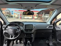 Usata Peugeot 2008 100 CV (73 kW) 2017 Grigio SUV