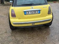 Usata Mini ONE 75 CV (55 kW) 2003 Giallo Utilitaria