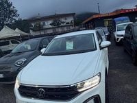 Usata VW T-Roc Life 110 CV (80 kW) 2023 Bianco SUV