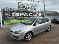 Usata Ford Focus 90 CV (66 kW) 2006 Grigio Berlina