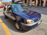 Usata Ford Fiesta Ghia 75 CV (55 kW) 2002 Blu/azzurro Utilitaria