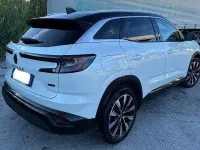 Usata Renault Austral Techno 200 CV (147 kW) 2023 Bianco SUV