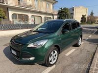 Usata Ford Kuga Titanium 120 CV (88 kW) 2016 Verde SUV