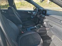 Usata Ford Kuga 120 CV (88 kW) 2022 Grigio SUV
