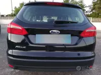 Usata Ford Focus 120 CV (88 kW) 2016 Nero Station wagon