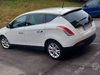 Usata Lancia Delta 120 CV (88 kW) 2013 Bianco Utilitaria