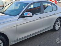 Usata BMW 318 116 CV (85 kW) 2013 Grigio Berlina