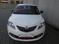 Usata Lancia Ypsilon Gold 69 CV (50 kW) 2023 Bianco gelato Utilitaria