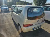 Usata Fiat 600 Anniversary 54 CV (39 kW) 2008 Beige Utilitaria