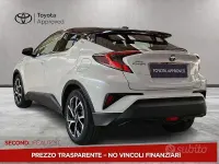 Usata Toyota C-HR Style 98 CV (72 kW) 2017 Bianco SUV