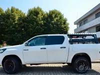 Usata Toyota HiLux Lounge 150 CV (110 kW) 2024 Bianco Pick-up