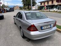 Usata Mercedes C220 Classic 149 CV (109 kW) 2004 Grigio Berlina