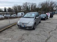 Usata Mercedes A180 109 CV (80 kW) 2007 Argento Monovolume