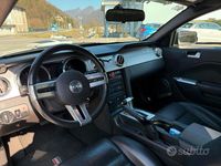Usata Ford Mustang GT 2008 Bianco Coupé
