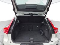 Usata Volvo XC40 Momentum 129 CV (94 kW) 2021 Bianco SUV
