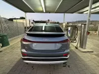 Käytetty Audi Q4 e-tron 69 kW (95 HP) 2022 Harmaa Katumaasturi