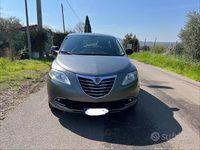 Usata Lancia Ypsilon Silver 85 CV (62 kW) 2013 Grigio Utilitaria