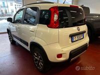 Usata Fiat Panda 4x4 S 86 CV (63 kW) 2019 Bianco Utilitaria