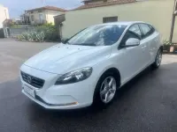 Usata Volvo V40 Business Edition 120 CV (88 kW) 2016 Bianco Berlina