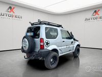 Usata Suzuki Jimny 86 CV (63 kW) 2009 Argento SUV