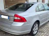Usata Volvo S80 Momentum 136 CV (100 kW) 2009 Argento Berlina