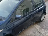 Usata Toyota Yaris 75 CV (55 kW) 2005 Blu Utilitaria