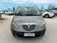 Usata Lancia Musa 90 CV (66 kW) 2007 Marrone Monovolume
