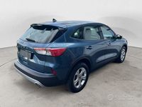 Usata Ford Kuga 120 CV (88 kW) 2022 Blu/azzurro(met.) SUV