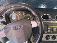 Usata Ford Focus 116 CV (85 kW) 2006 Grigio Station wagon
