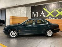 Usata Jaguar X-type Classic 156 CV (114 kW) 2003 Verde Berlina