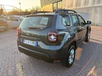 Usata Dacia Duster Comfort 114 CV (83 kW) 2018 Grigio SUV