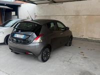 Usata Lancia Ypsilon 95 CV (69 kW) 2017 Nero Utilitaria