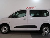 Nouvelle Opel Combo Edition 101 ch (74 kW) 2025 Blanc Monospace