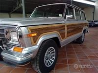 Usata Jeep Wagoneer 165 CV (121 kW) 1988 Grigio SUV